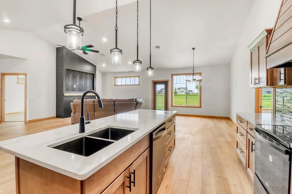 215 Emma Court Mapleton, ND 58059