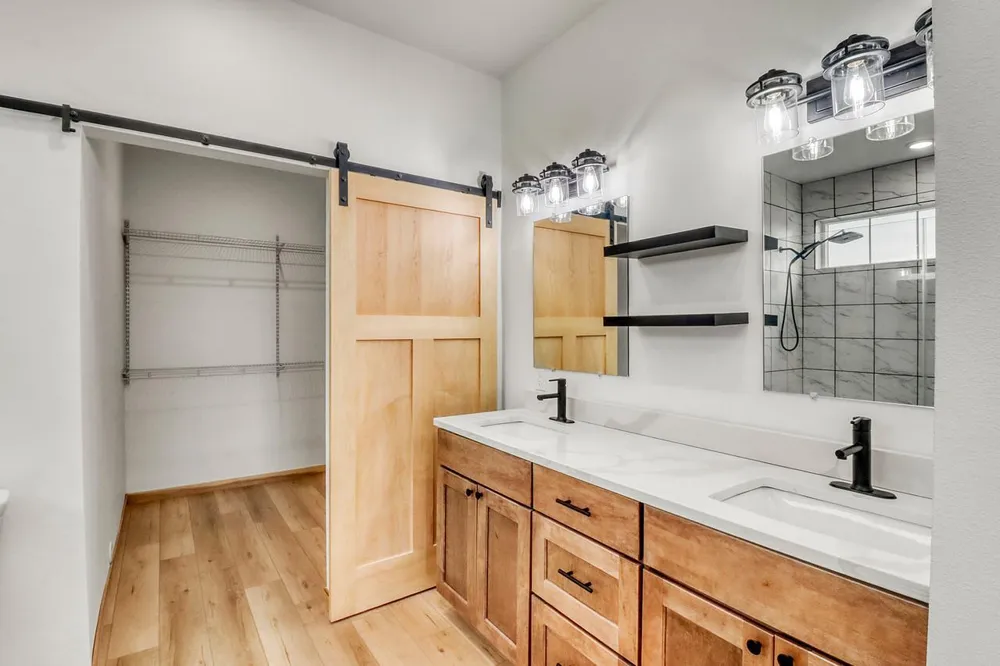 215 Emma Court Mapleton, ND 58059