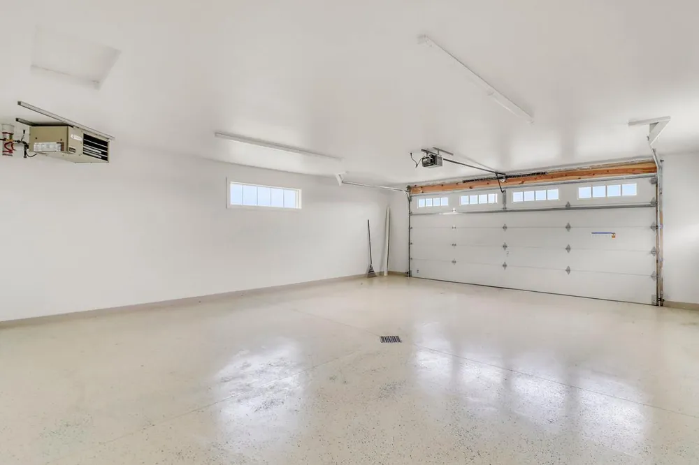 215 Emma Court Mapleton, ND 58059
