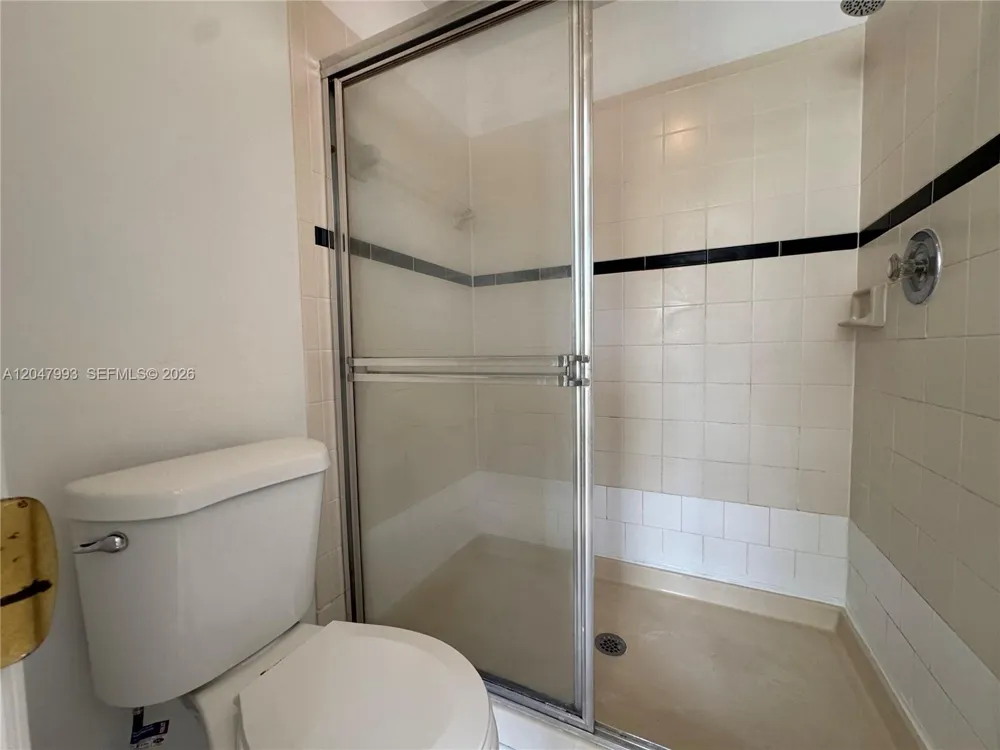 1595 Seagrape Way #- Hollywood, FL 33019