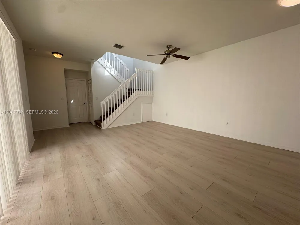 1595 Seagrape Way #- Hollywood, FL 33019
