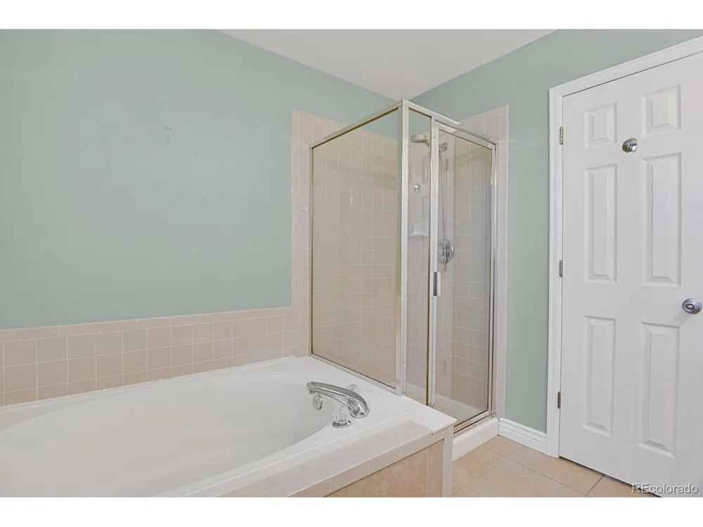 10037 Darwin Lane Highlands Ranch, CO 80130