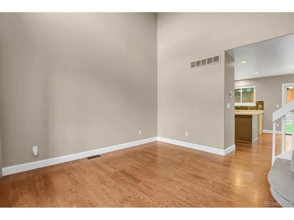 10037 Darwin Lane Highlands Ranch, CO 80130