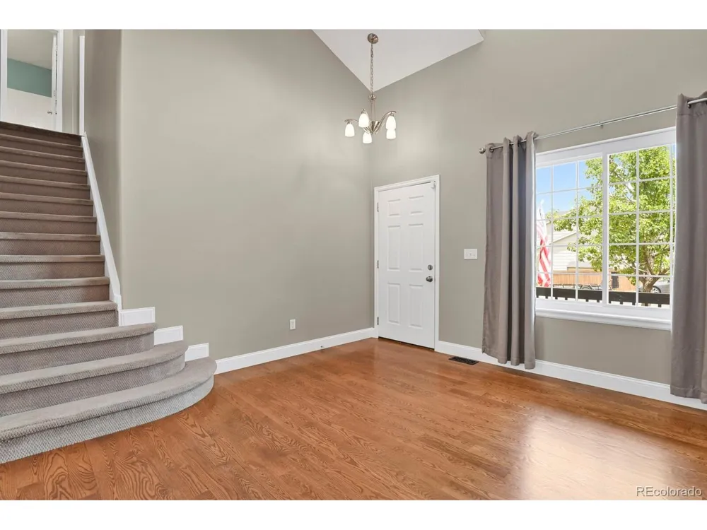 10037 Darwin Lane Highlands Ranch, CO 80130
