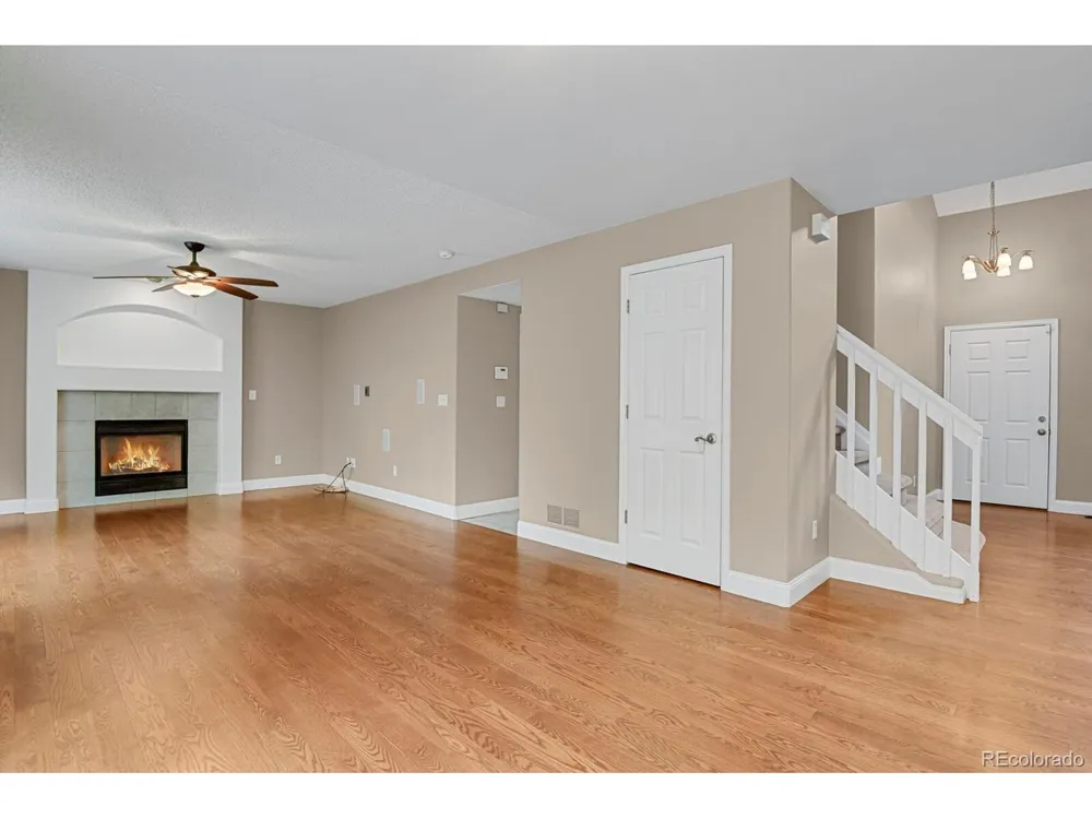 10037 Darwin Lane Highlands Ranch, CO 80130