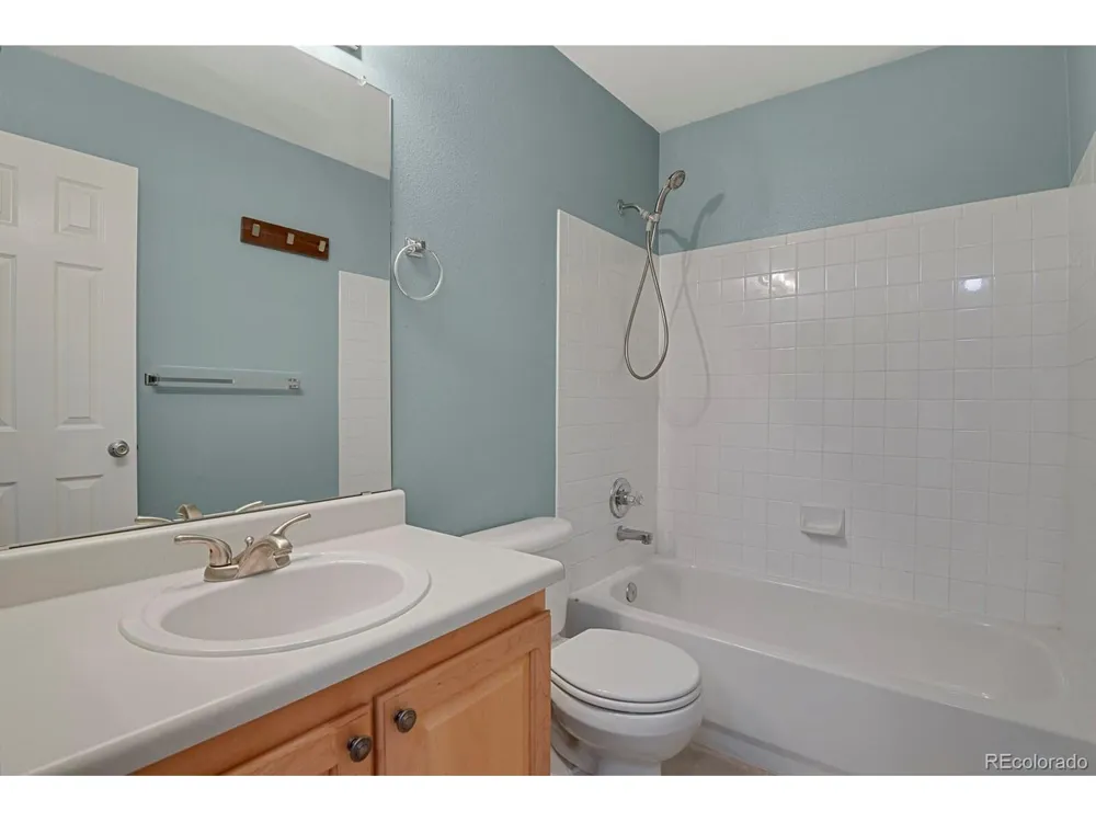 10037 Darwin Lane Highlands Ranch, CO 80130