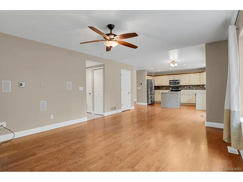 10037 Darwin Lane Highlands Ranch, CO 80130