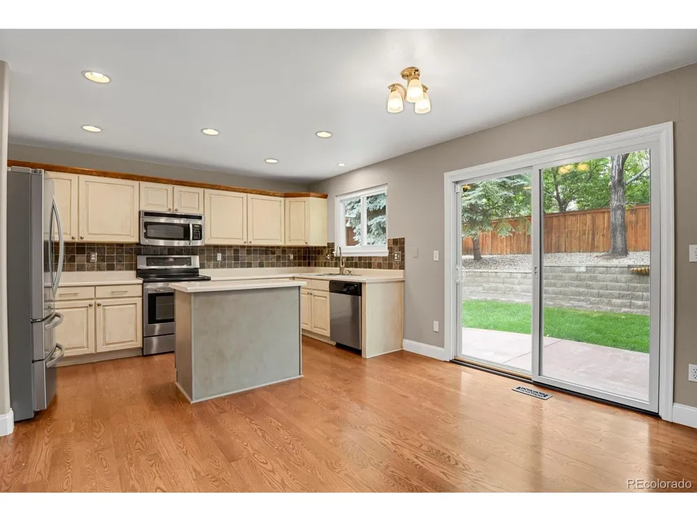10037 Darwin Lane Highlands Ranch, CO 80130