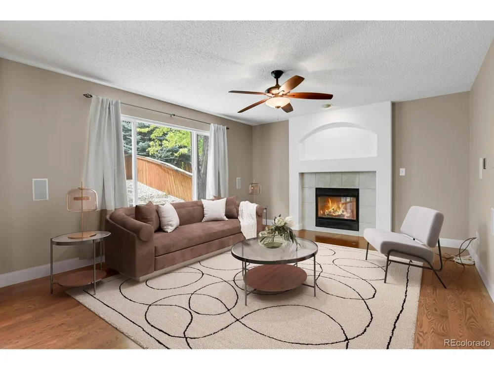 10037 Darwin Lane Highlands Ranch, CO 80130