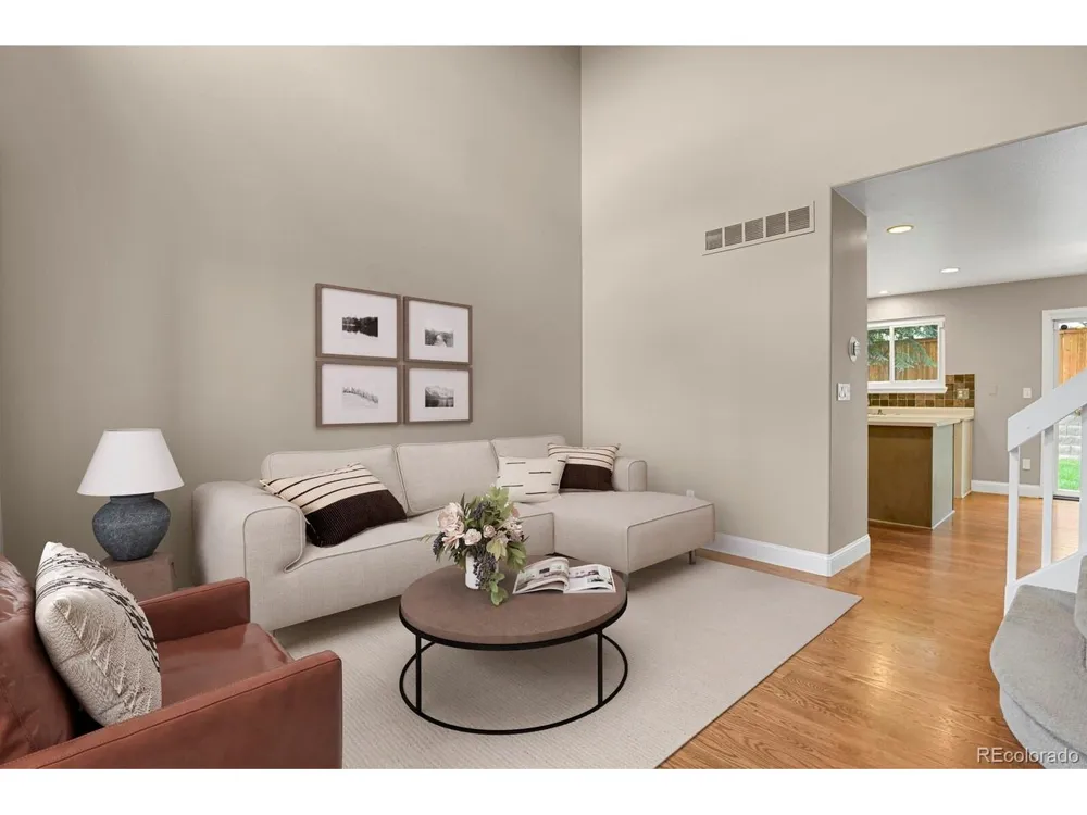 10037 Darwin Lane Highlands Ranch, CO 80130