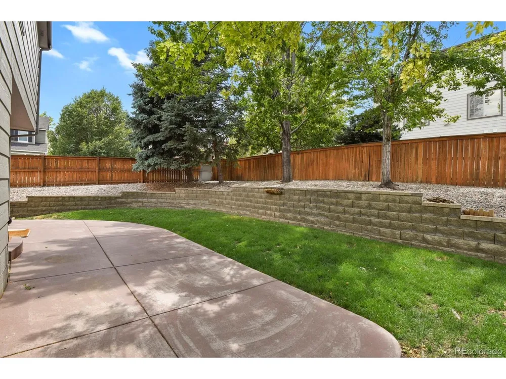 10037 Darwin Lane Highlands Ranch, CO 80130