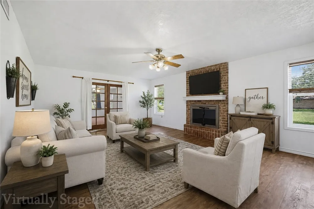 106 Adkins Refugio, TX 78377