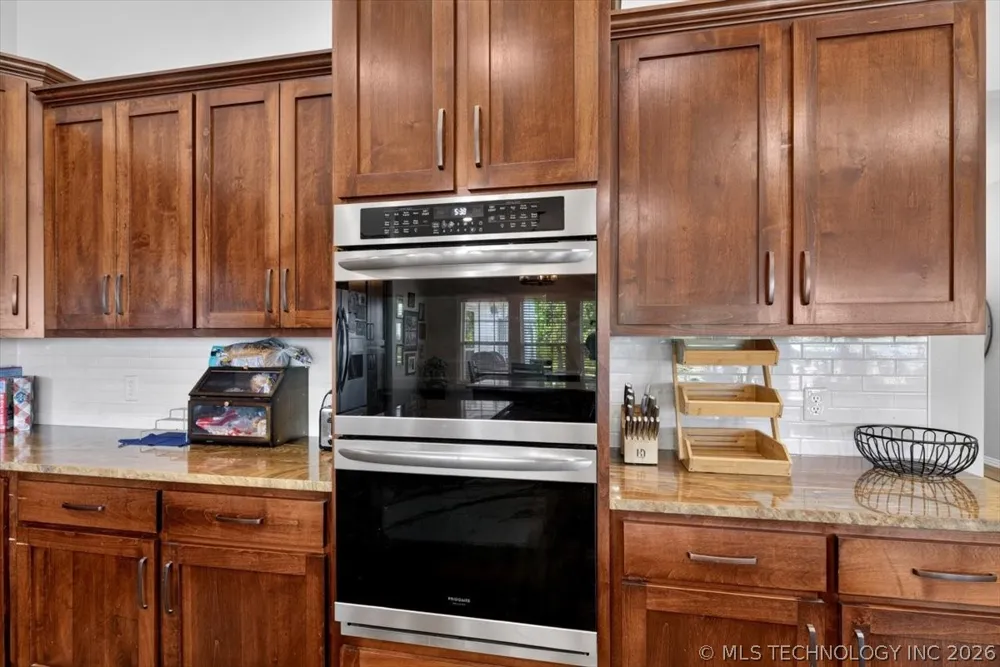 34479 Cooper Road Poteau, OK 74953