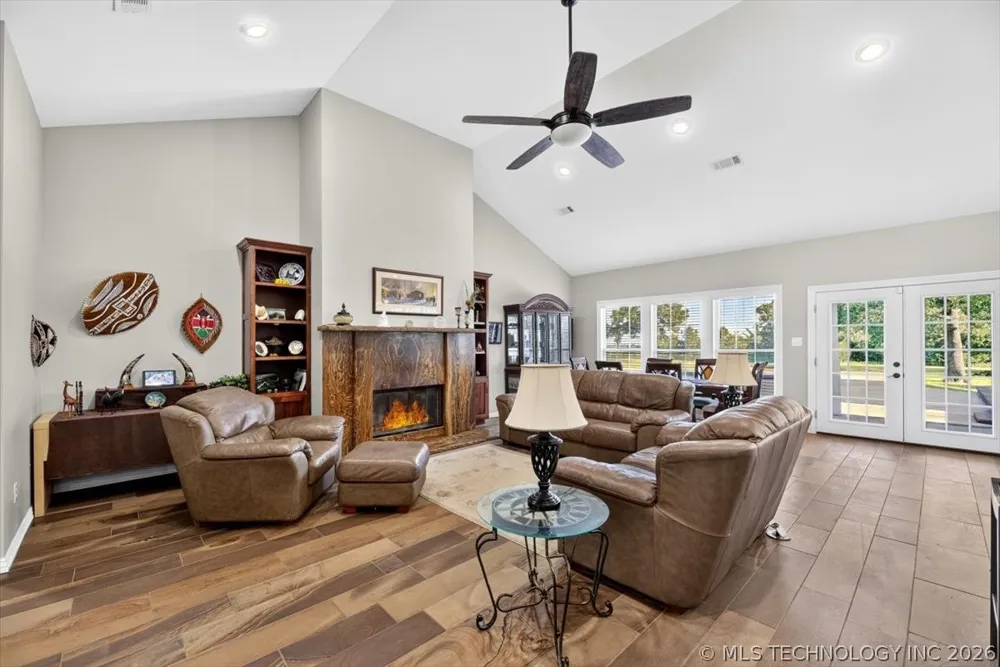34479 Cooper Road Poteau, OK 74953