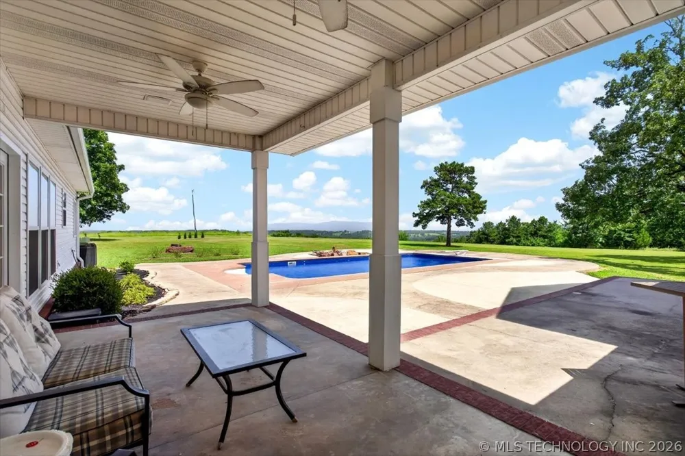 34479 Cooper Road Poteau, OK 74953