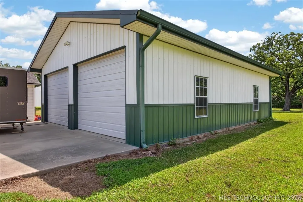 34479 Cooper Road Poteau, OK 74953