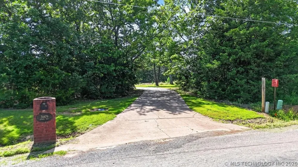 34479 Cooper Road Poteau, OK 74953