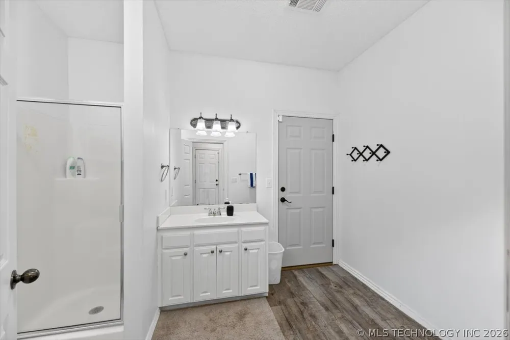 34479 Cooper Road Poteau, OK 74953