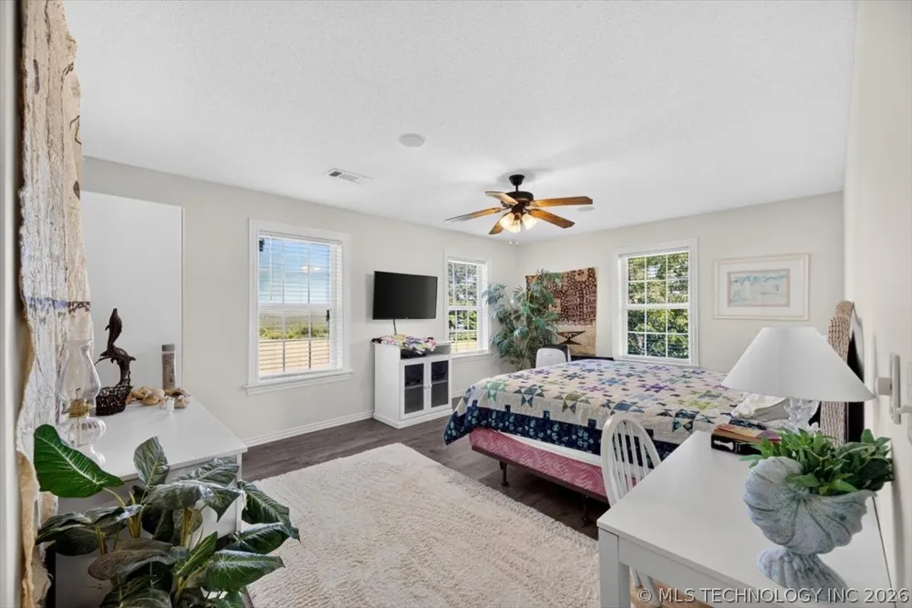 34479 Cooper Road Poteau, OK 74953
