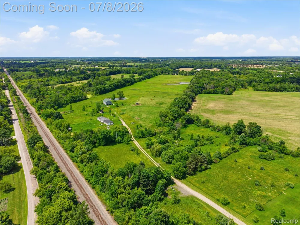 12229 Baldwin Road Gaines Township, MI 48436