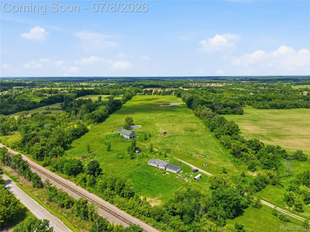 12229 Baldwin Road Gaines Township, MI 48436