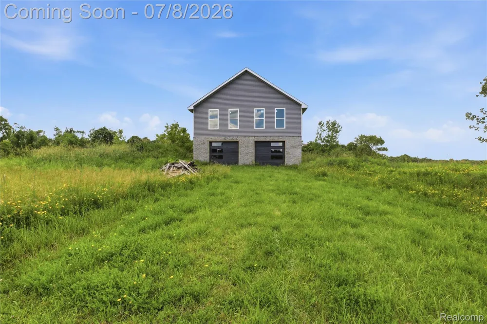 12229 Baldwin Road Gaines Township, MI 48436