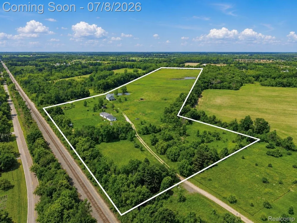 12229 Baldwin Road Gaines Township, MI 48436
