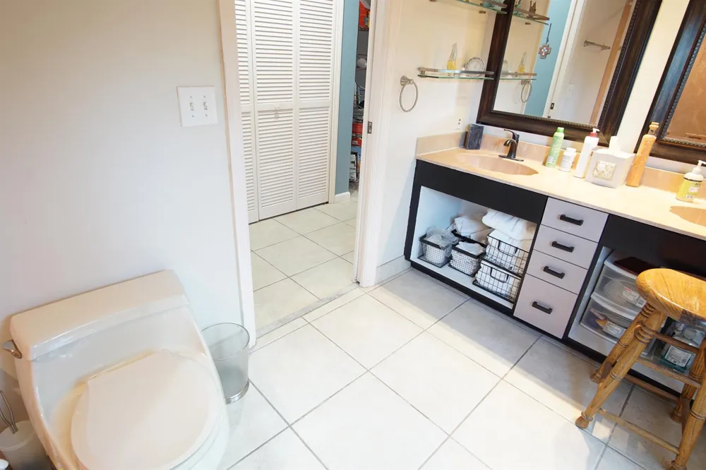 7561 Nemec Drive Lake Clarke Shores, FL 33406