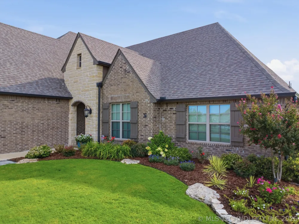 1012 Terri Drive Bartlesville, OK 74006