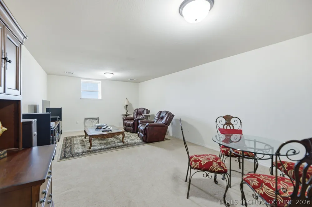1012 Terri Drive Bartlesville, OK 74006