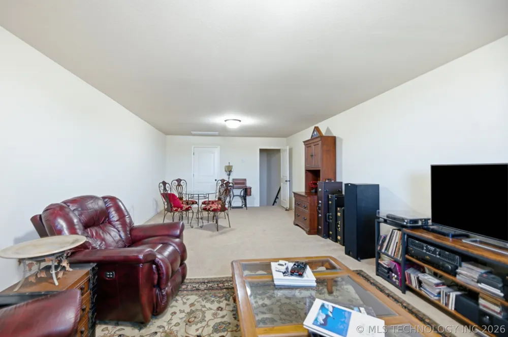 1012 Terri Drive Bartlesville, OK 74006