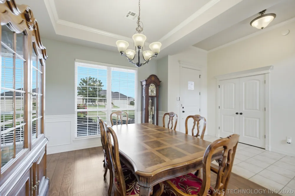 1012 Terri Drive Bartlesville, OK 74006