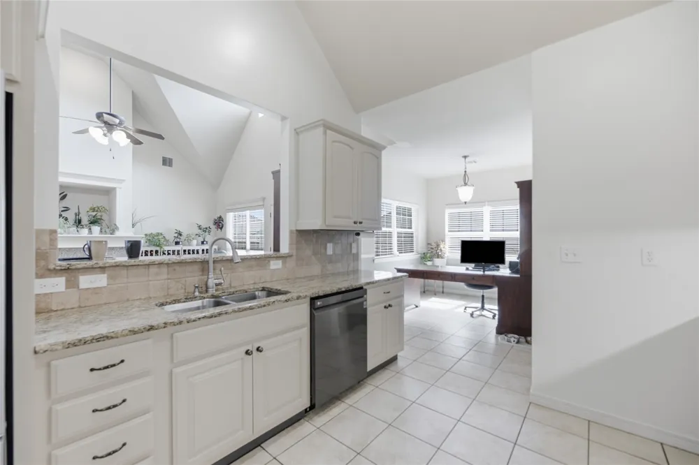 1012 Terri Drive Bartlesville, OK 74006