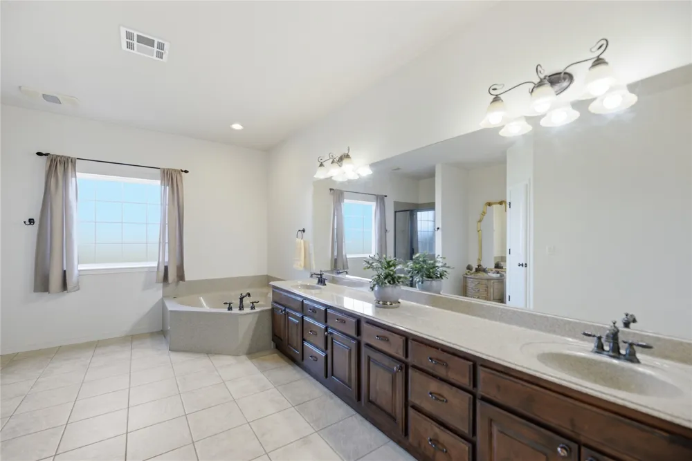 1012 Terri Drive Bartlesville, OK 74006