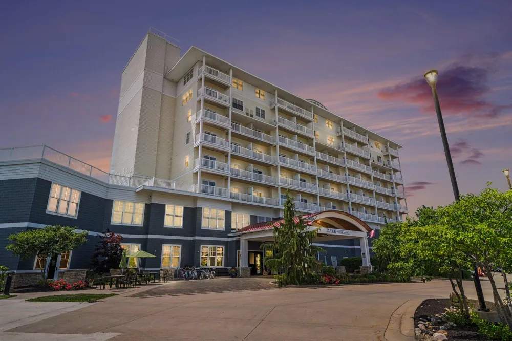 800 Whitwam Drive #13 & 13A St Joseph City, MI 49085