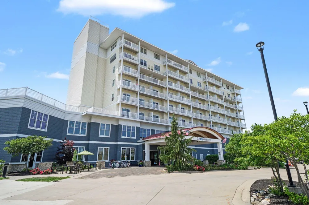 800 Whitwam Drive #13 & 13A St Joseph City, MI 49085