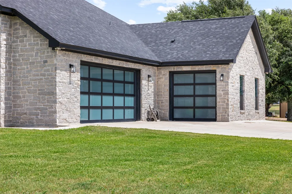 6021 Fm 1915 Buckholts, TX 76518