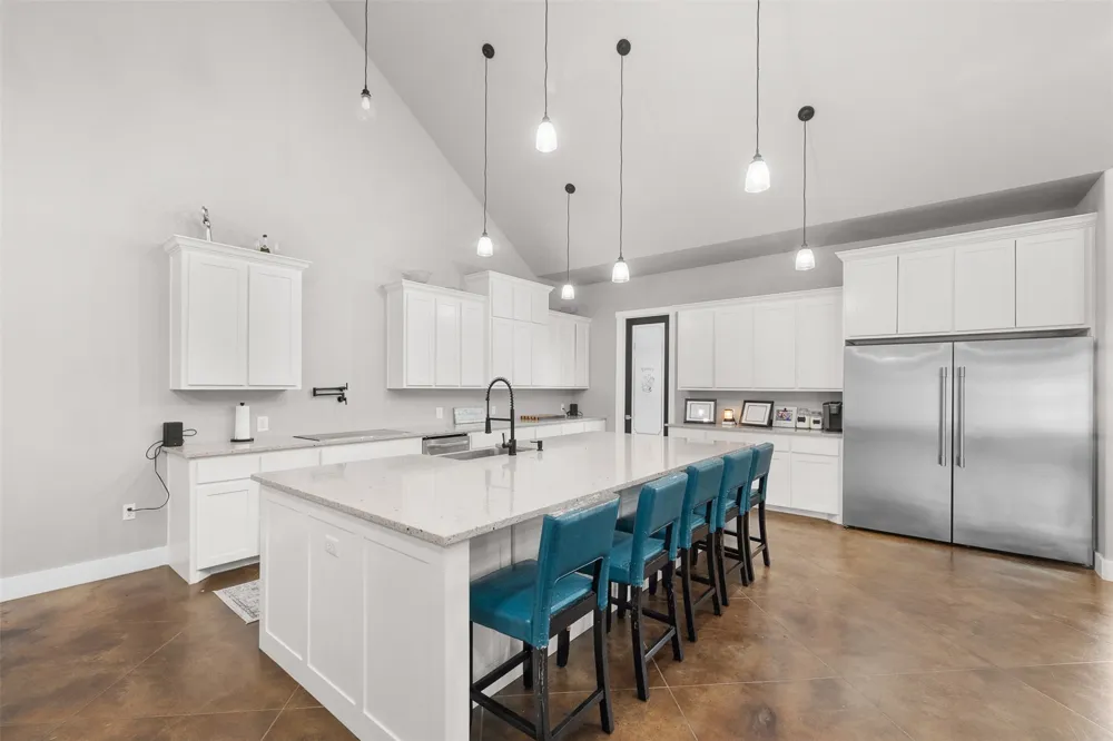 6021 Fm 1915 Buckholts, TX 76518