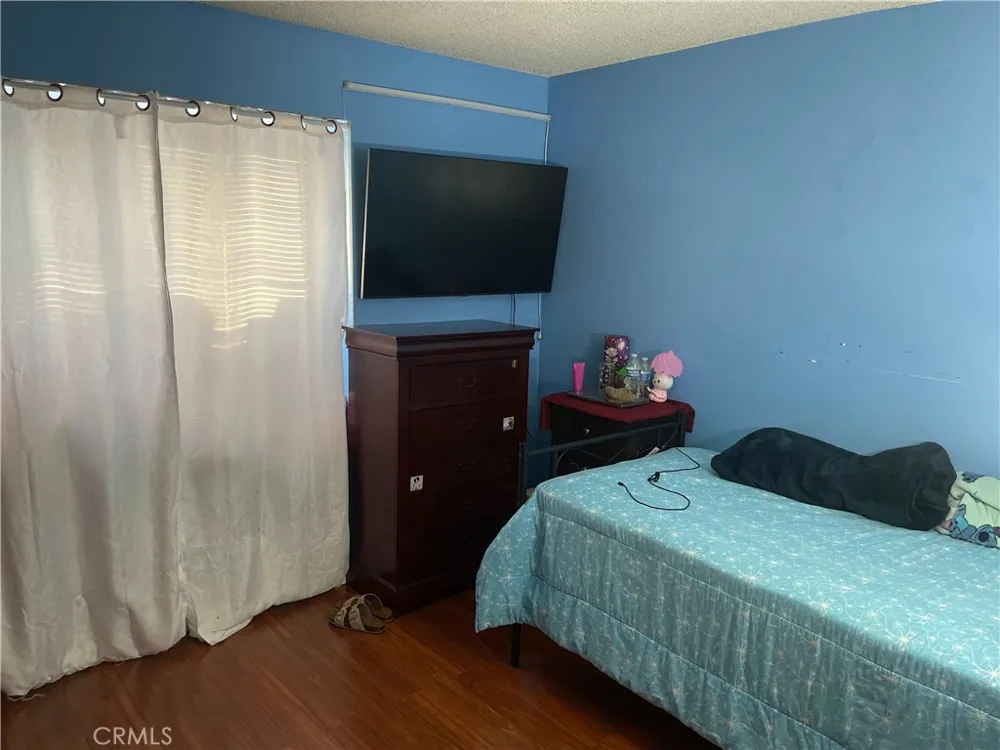 9386 Mesa Verde DR #B Montclair, CA 91763