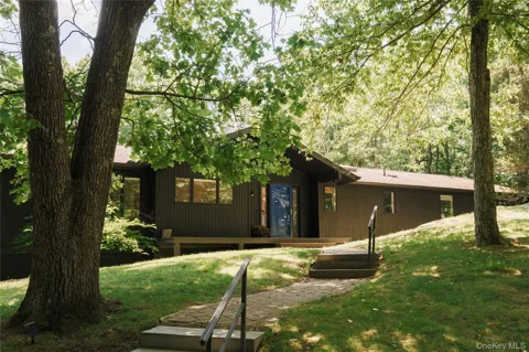 17 Belcher Road