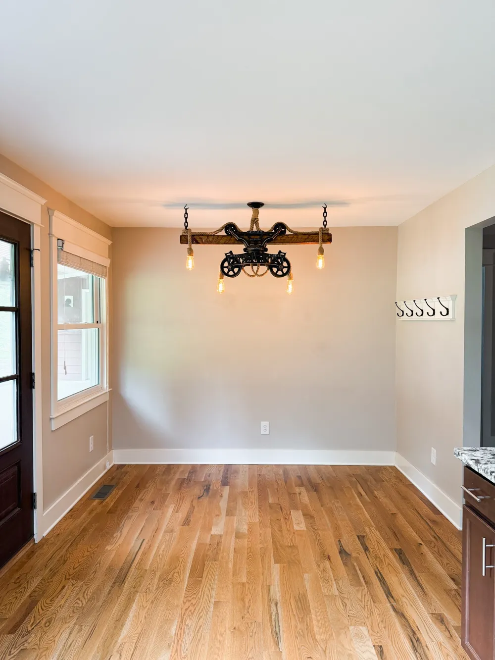 1660 Leatherwood Rd White Bluff, TN 37187