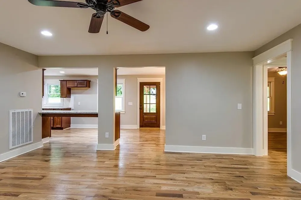 1660 Leatherwood Rd White Bluff, TN 37187
