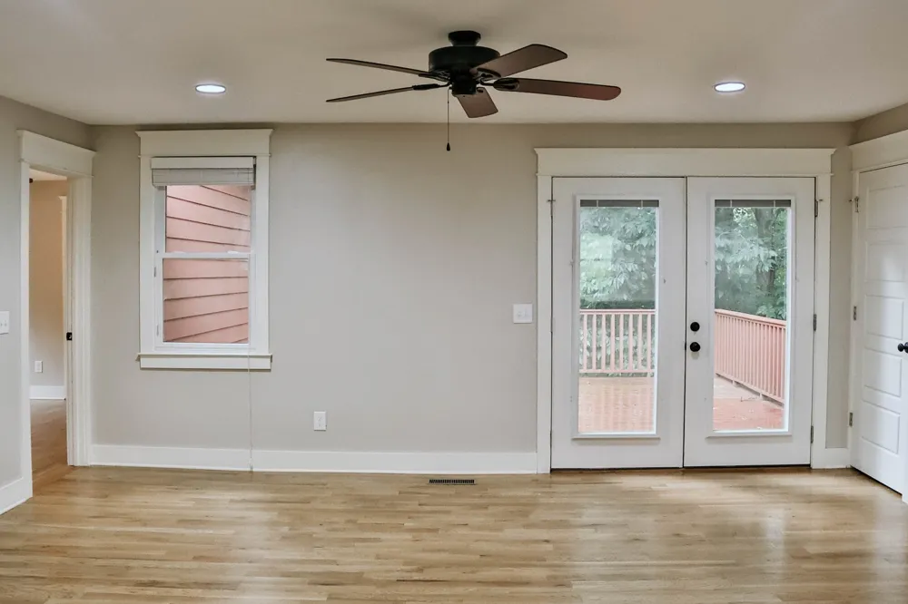 1660 Leatherwood Rd White Bluff, TN 37187