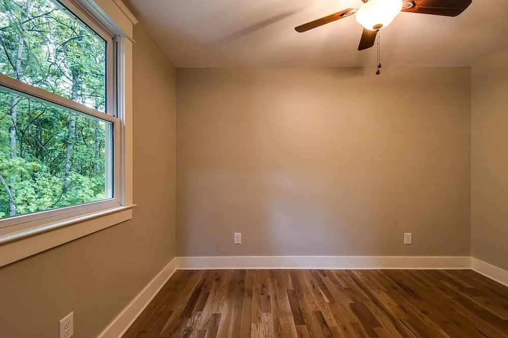 1660 Leatherwood Rd White Bluff, TN 37187