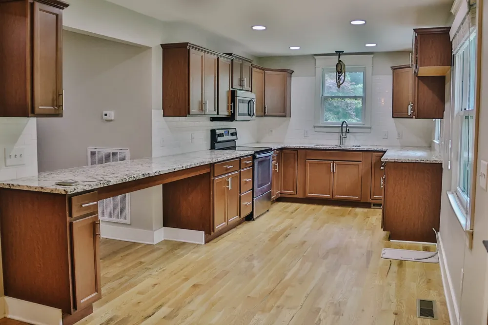 1660 Leatherwood Rd White Bluff, TN 37187