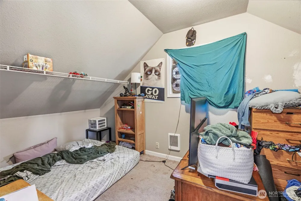 2411 Burcham Street Kelso, WA 98626
