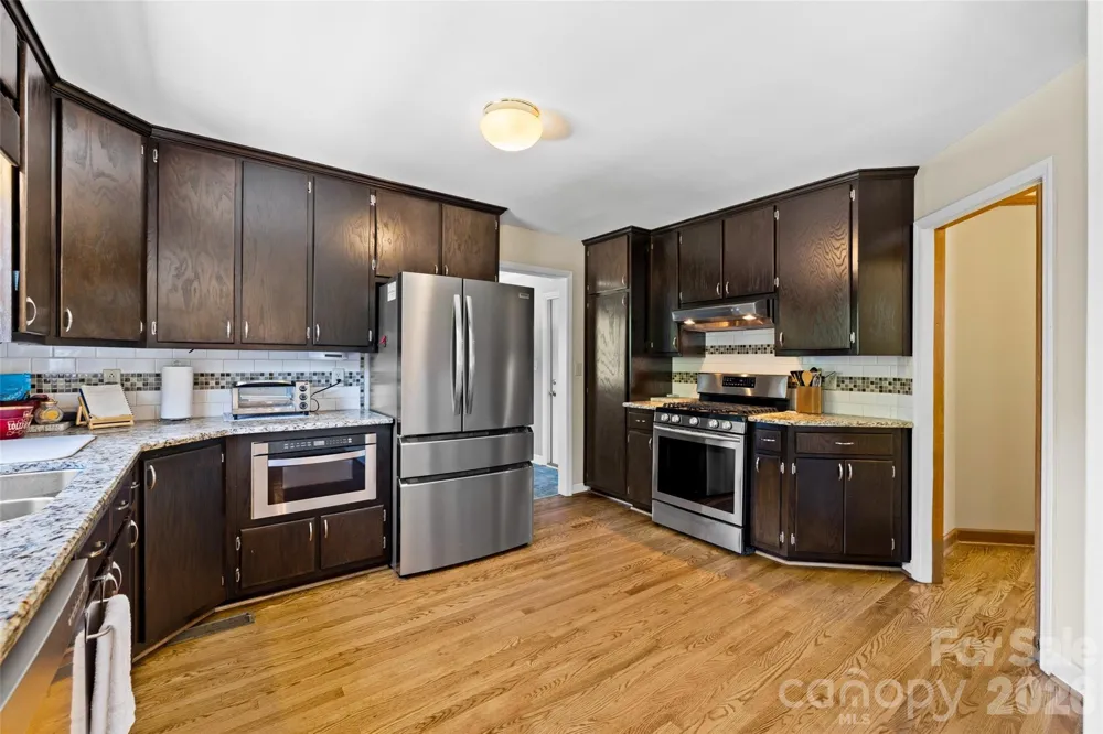 3010 Eaker Drive Cherryville, NC 28021