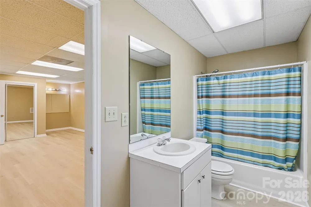 3010 Eaker Drive Cherryville, NC 28021