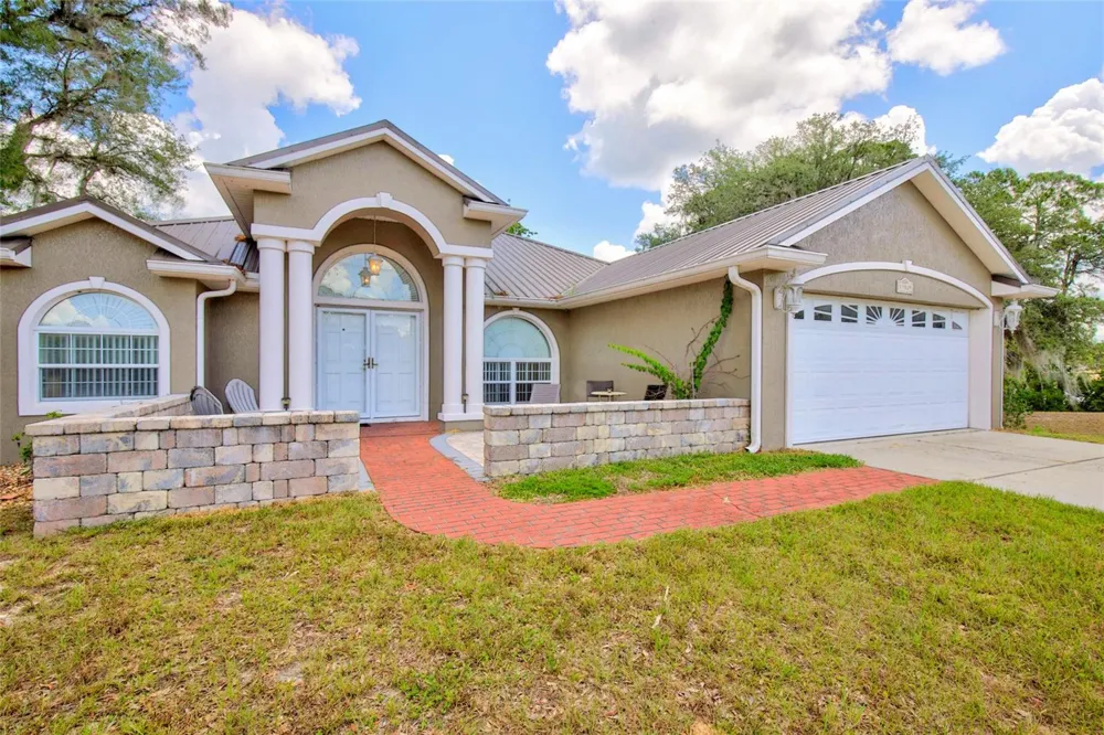 13059 NE 7TH LOOP Silver Springs, FL 34488
