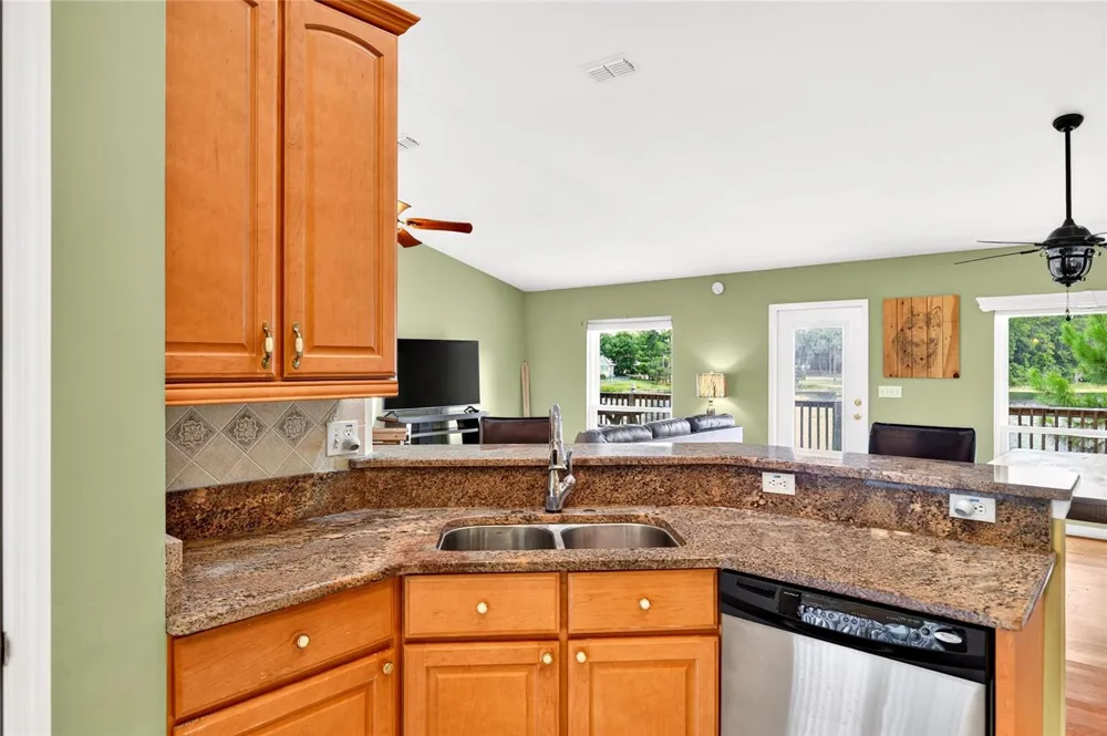13059 NE 7TH LOOP Silver Springs, FL 34488